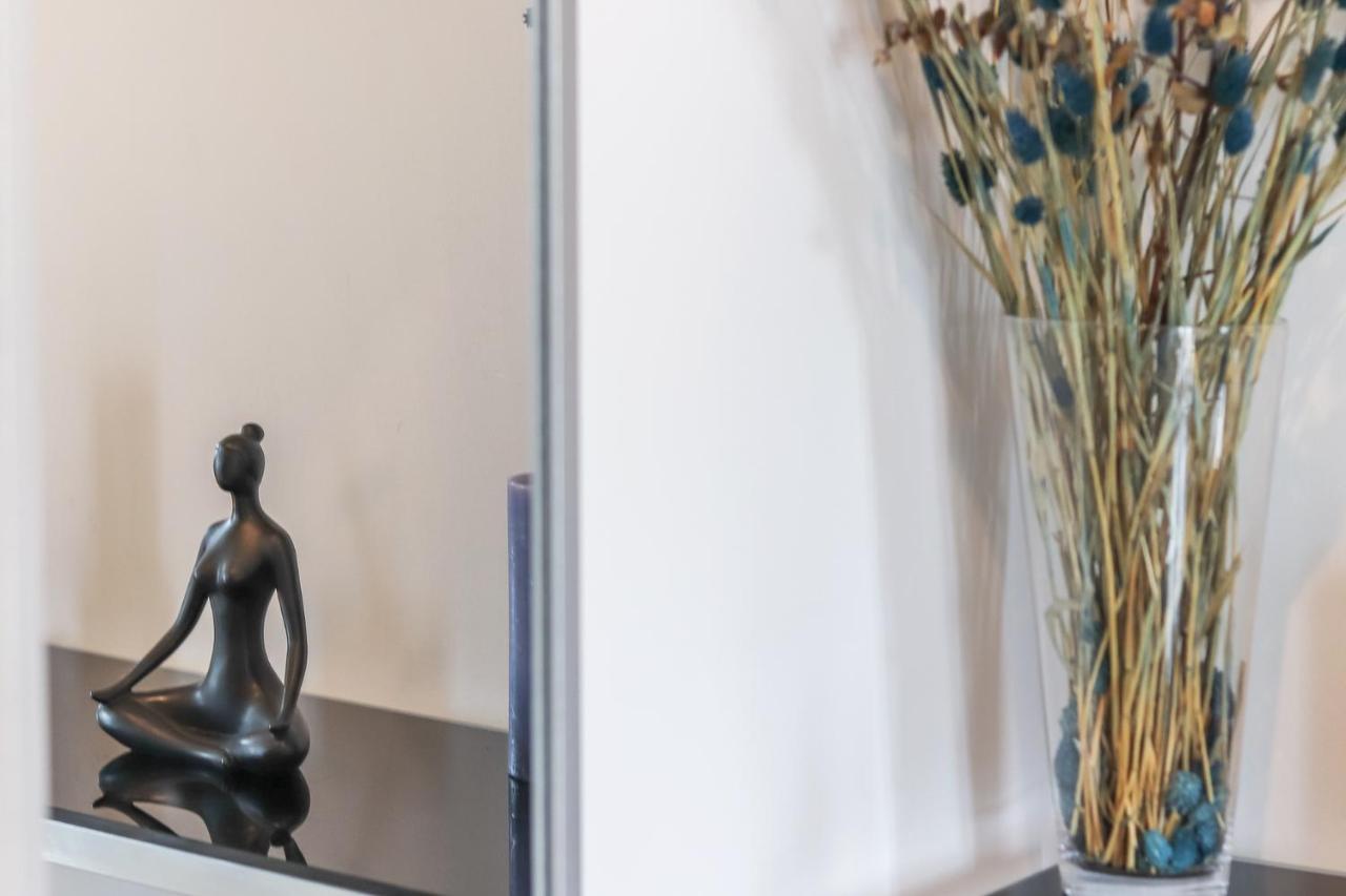 Vita Portucale ! Modern Apartment With Garage Lisboa Екстериор снимка